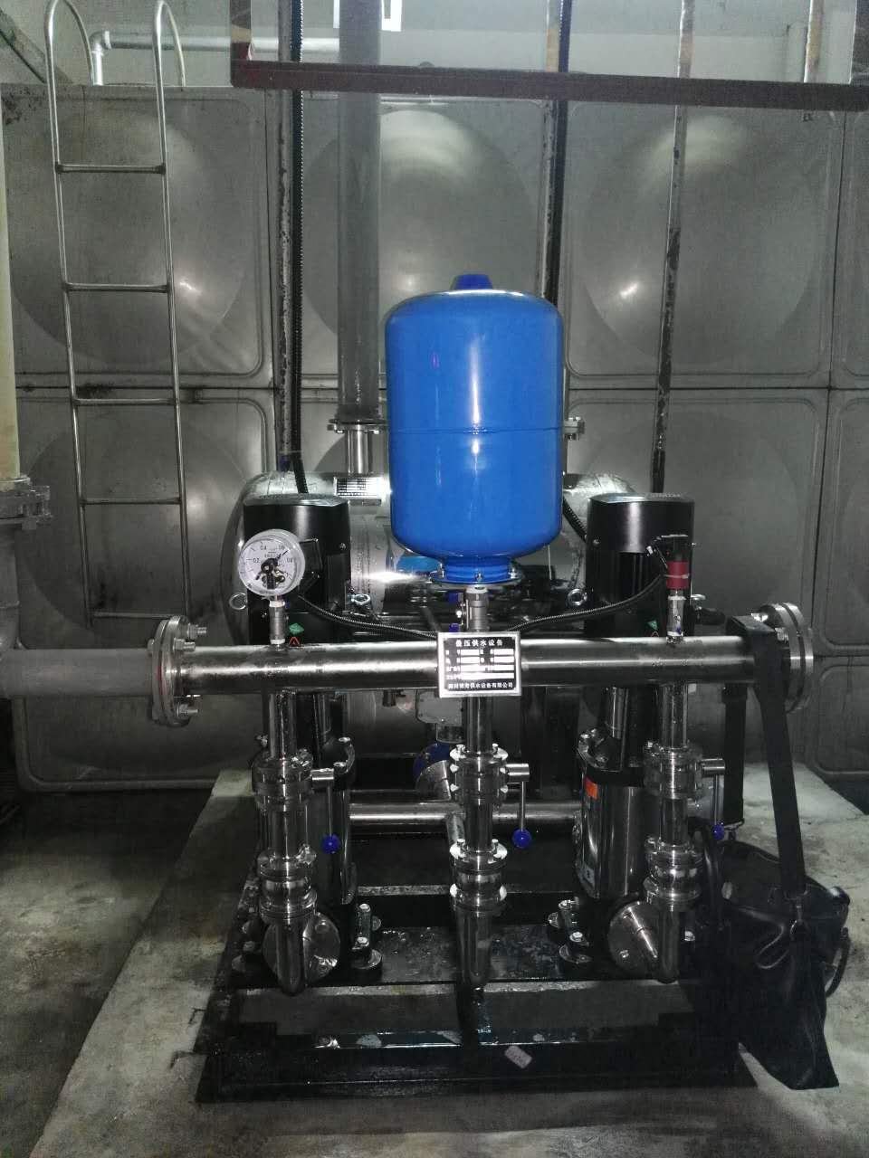 高区差量补偿箱式无负压供水设备如何